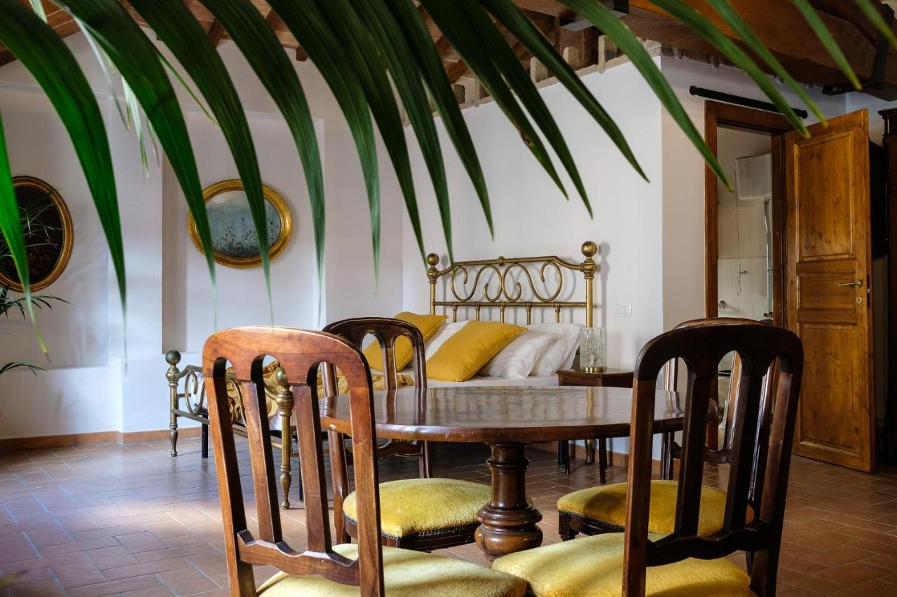 HOTEL LEMON TREE BOUTIQUE GUEST HOUSE TODI Italia fra NOK 1499